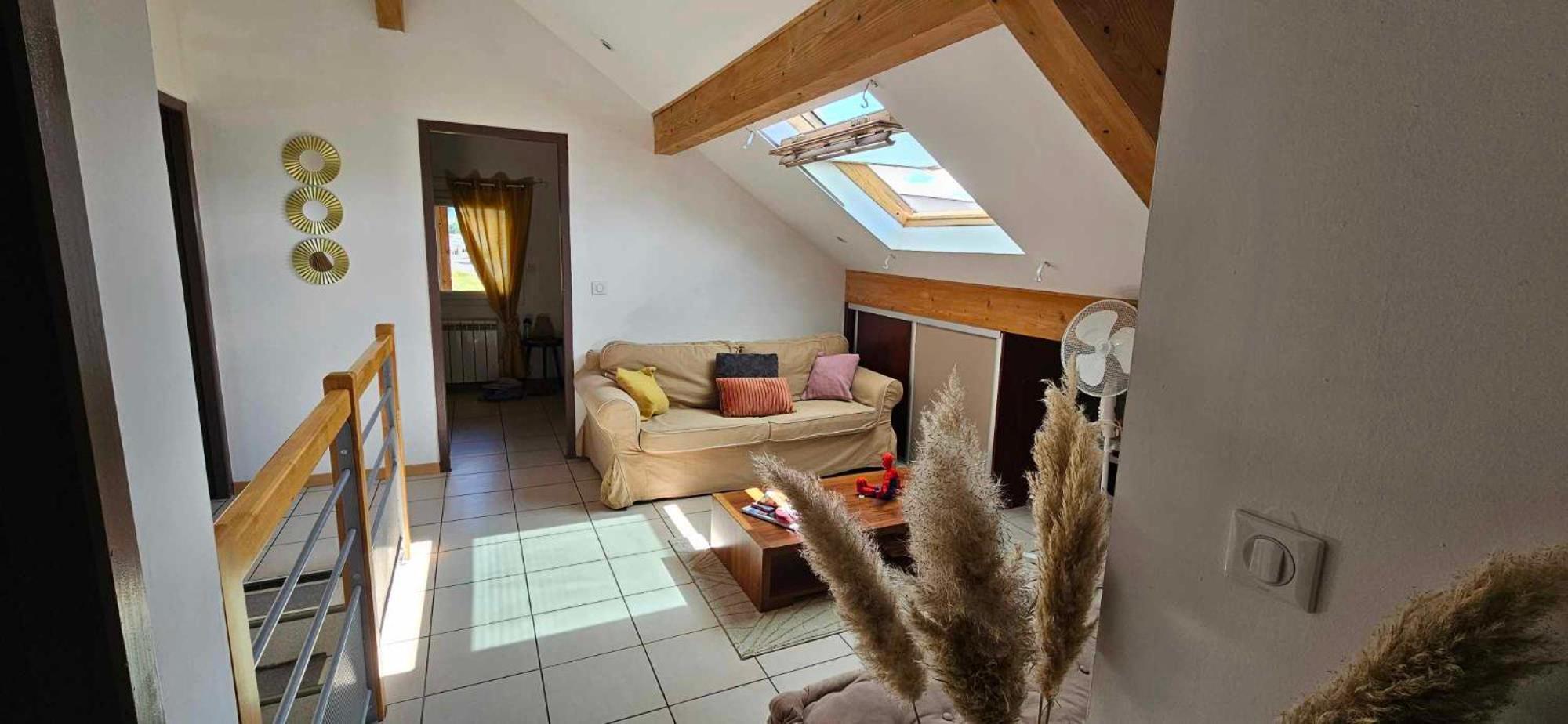 Appartement Dans Notre Maison Domessin Luaran gambar